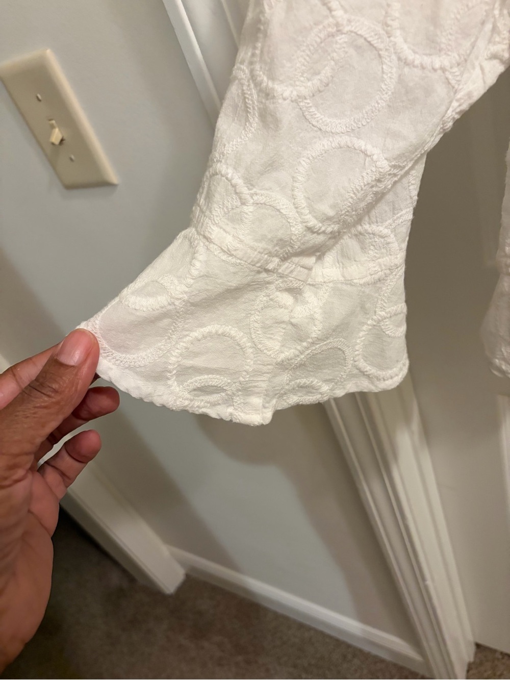 Textured White Button-Front Ruffle Hem Blouse - Picture 5 of 5